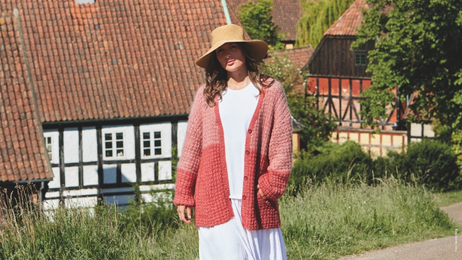 Pinke Strickjacke - Strickanleitung aus dem Buch "Heimatliebe"