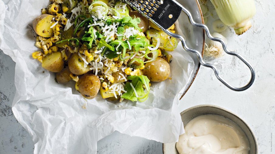 Ein köstlicher Kartoffelsalat aus dem Buch "Knaller-Salate"